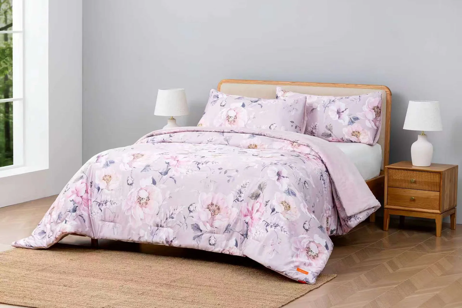 Product preview — Printed Matte Satin rev. Mink Comforter Set 
