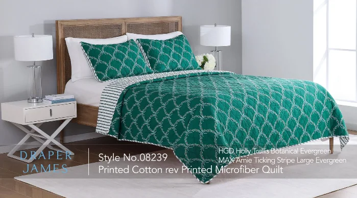 Product preview — Holly Trellis Botanical Cotton Quilt