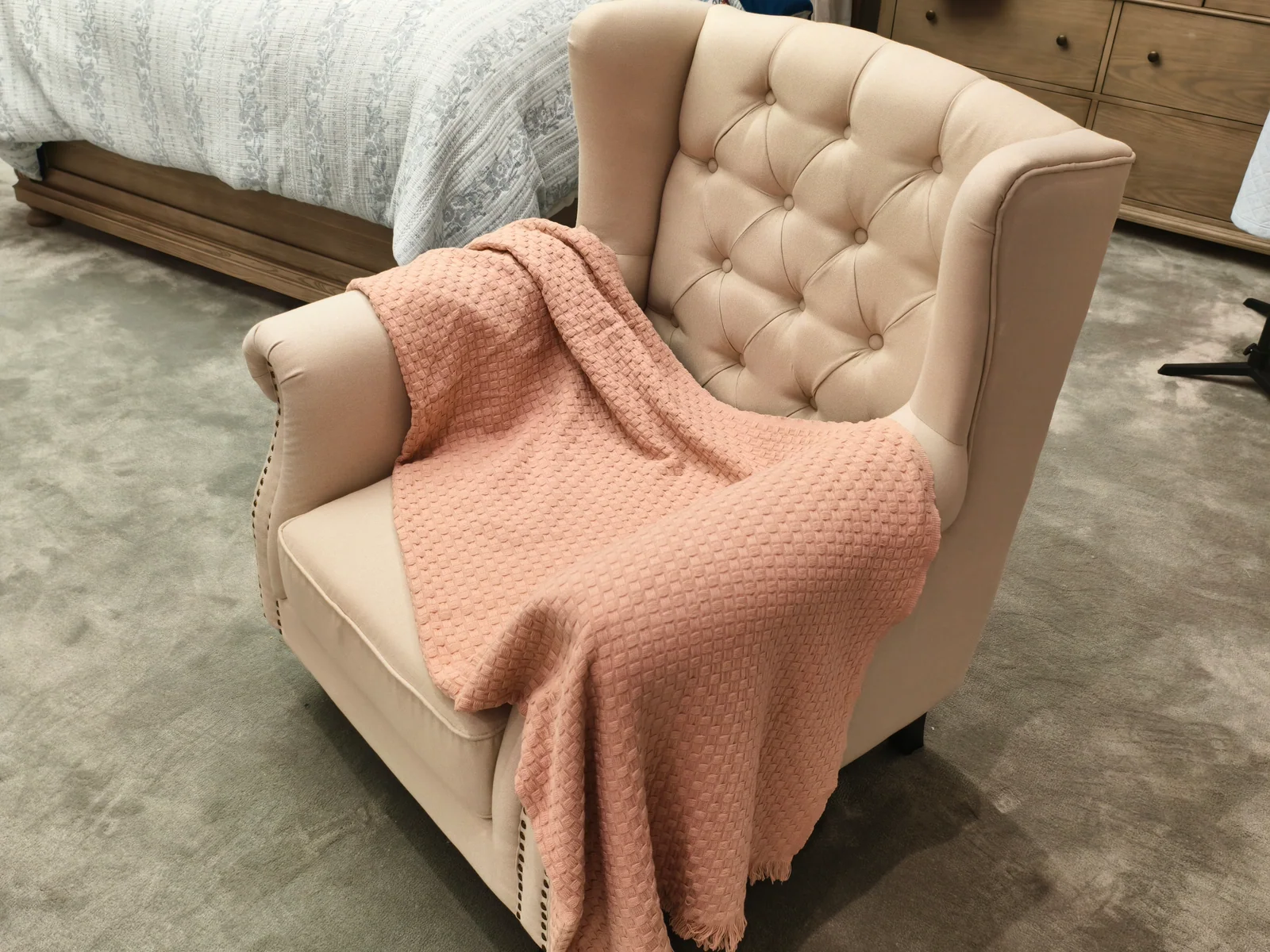 Product preview — Cotton Like Blanket